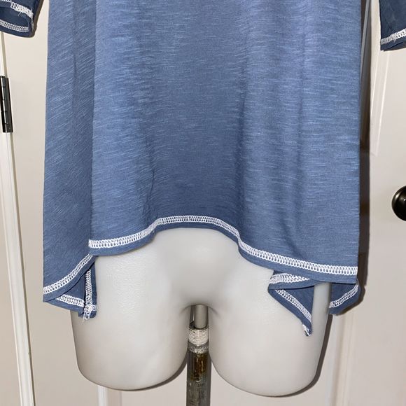 SWEATY BETTY Refresh T-shirt Top Women's Medium V-Neck Short Sleeve Blue - Picture 3 of 12
